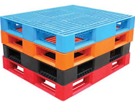 Stacked plastic pallet